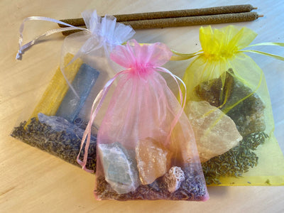 Intuitively Chosen Crystal Mystery Box