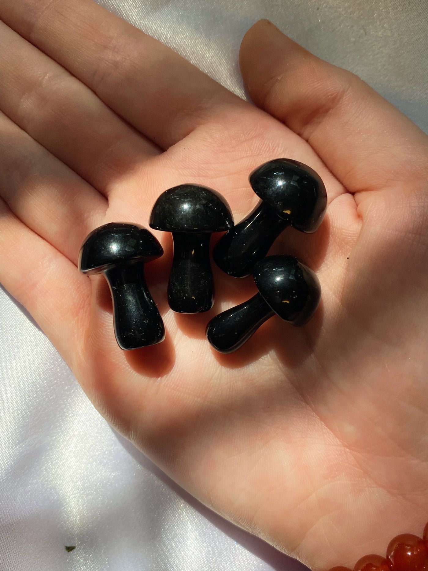 Obsidian Mini Mushroom