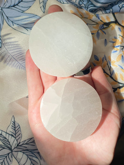 Selenite Charging Plate