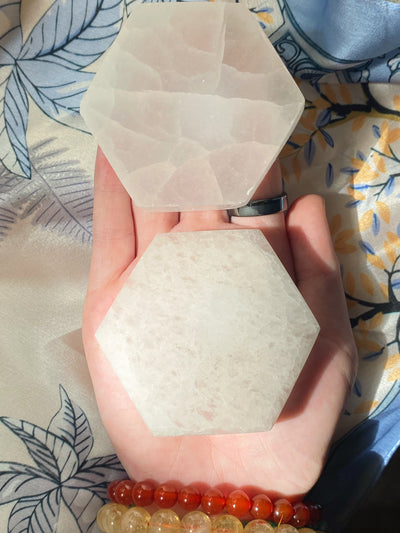 Selenite Charging Plate